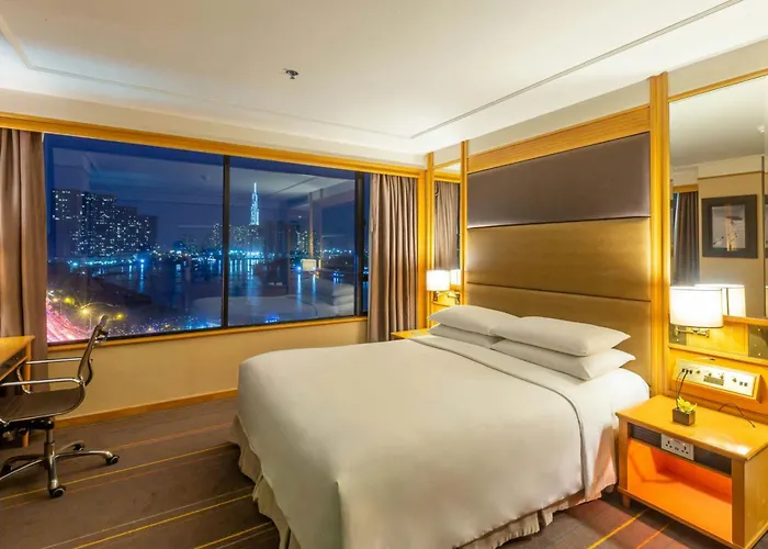 Renaissance Riverside Hotel Saigon